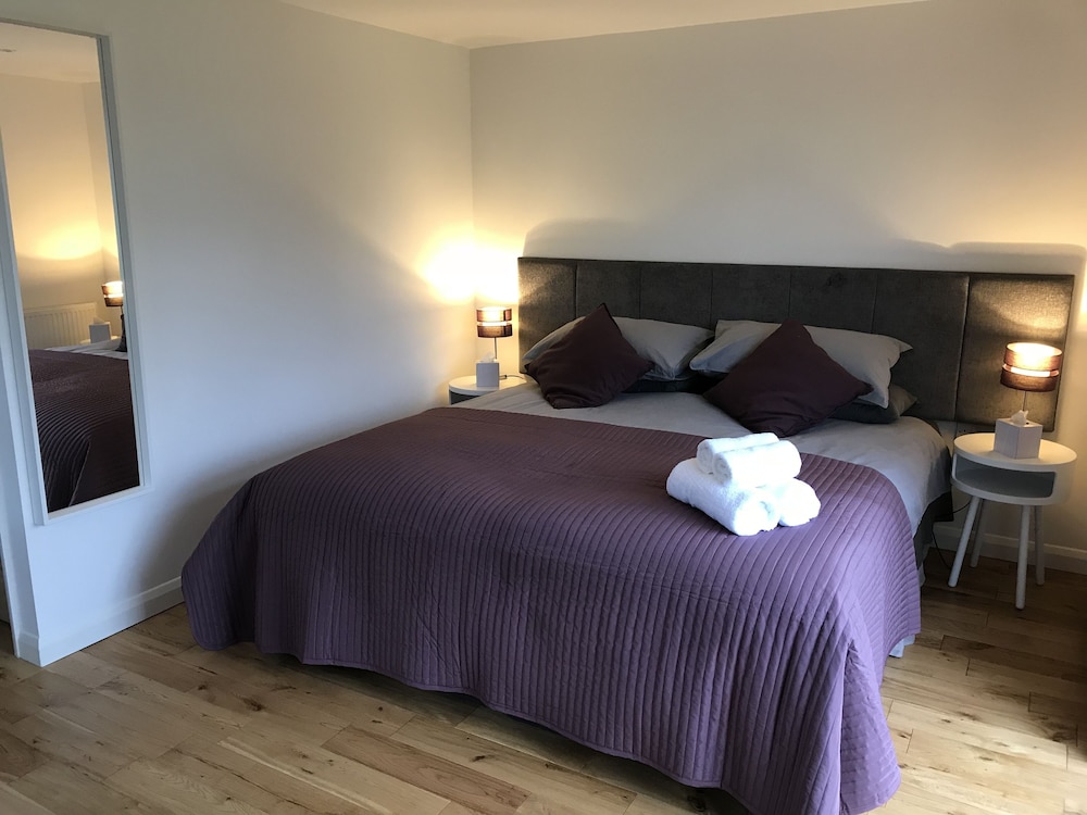 Double or Twin Room, Ensuite photo 1