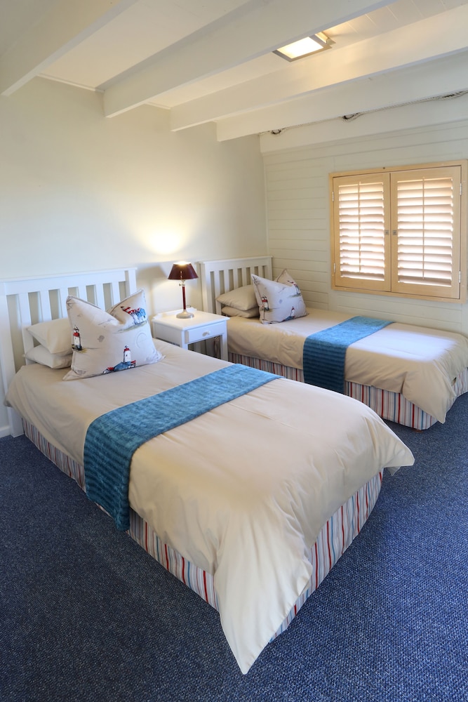 Sea View Chalet A 20 (2 or 3 people) photo 2