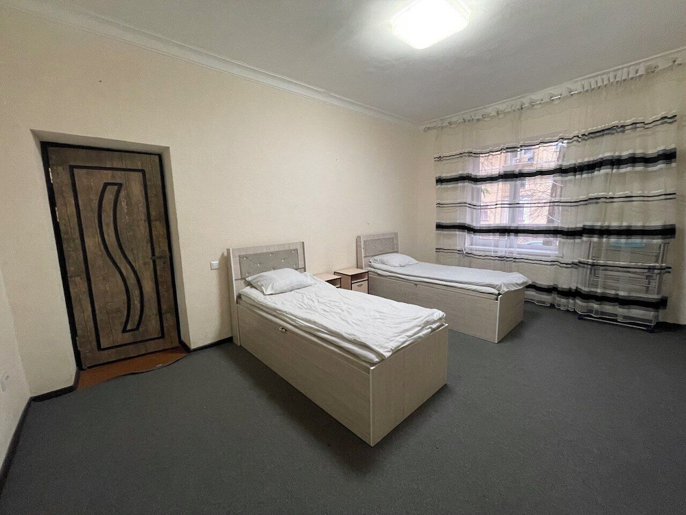 Standard Quadruple Room, City View