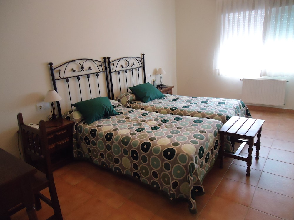 Standard Room photo 2