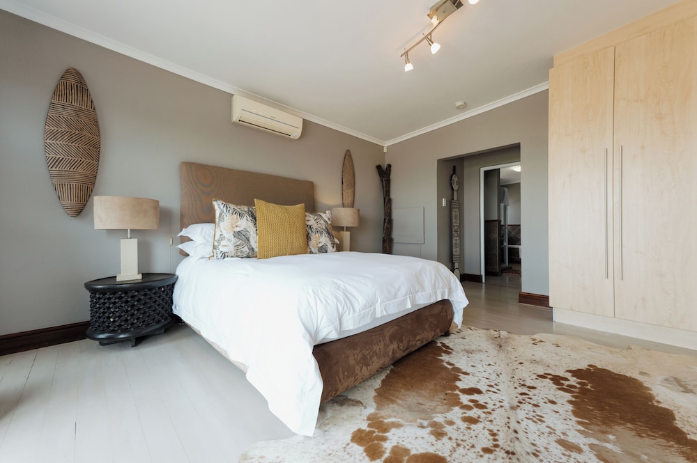 Standard Room, 1 Queen Bed, Bay View photo 2