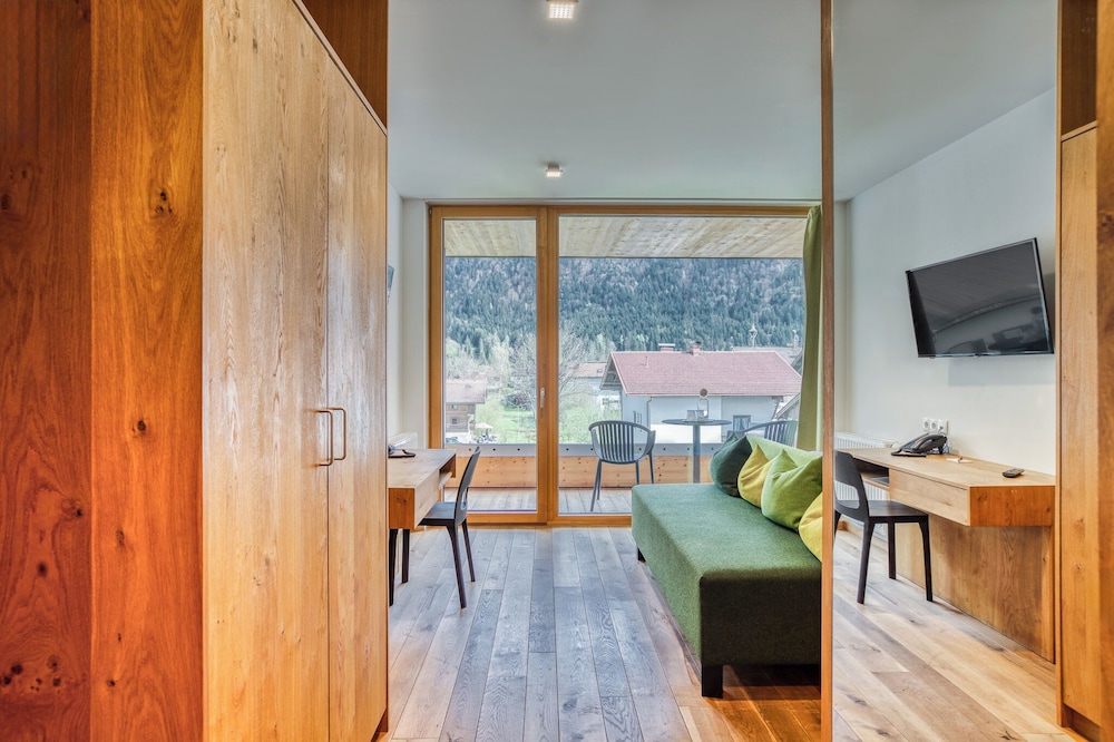 Superior Double Room, Balcony, Mountain View photo 2