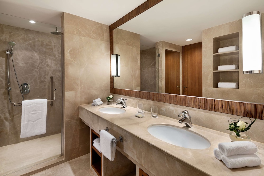 Rasa Wing Deluxe Room Twin - Photo 5