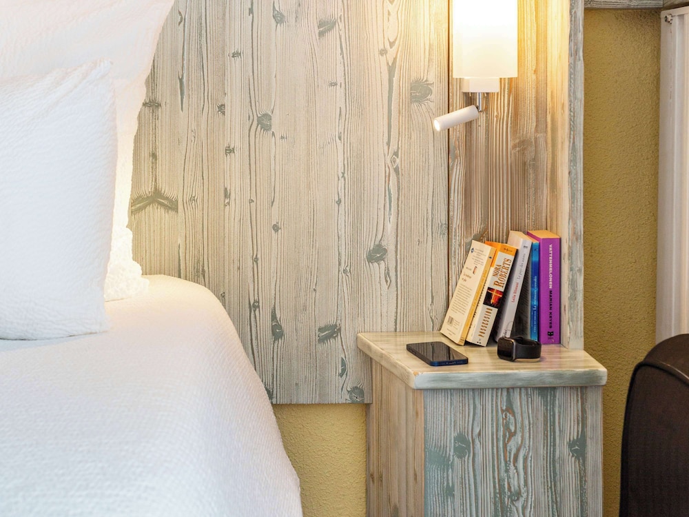 Classic Room, 1 Double Bed (Cathedral view) - Photo 4
