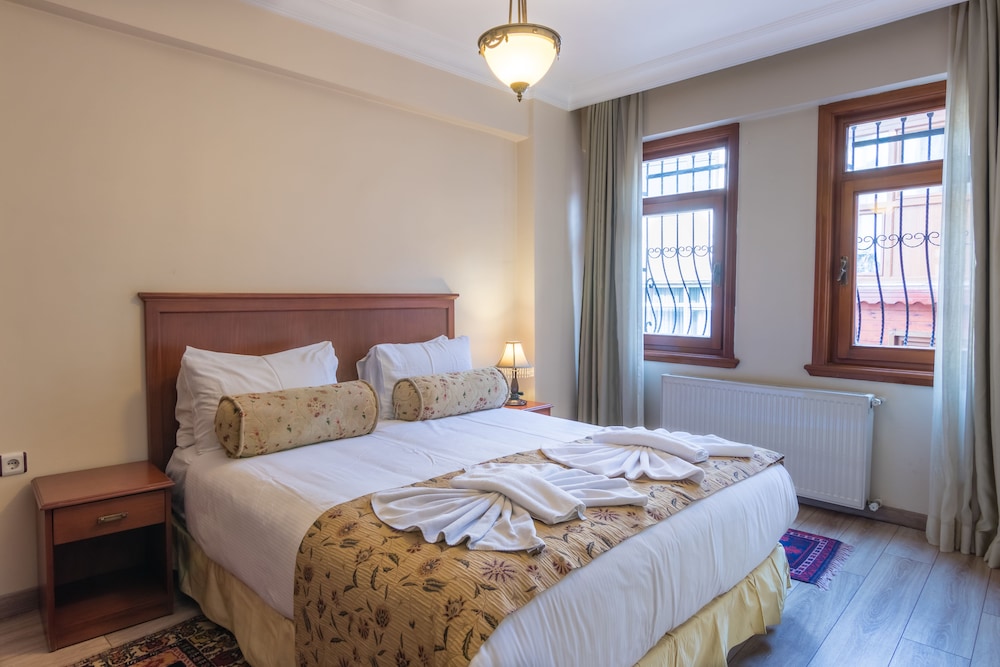 Double Room, 1 King Bed photo 3