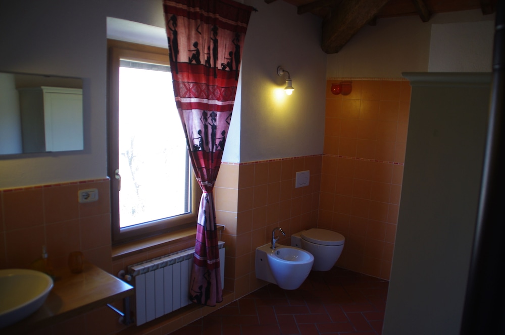 Standard Single Room, 1 Large Twin Bed, Non Smoking, Garden View photo 2
