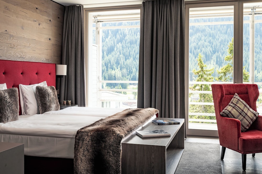 Junior Suite, Mountain View thumbnail 5