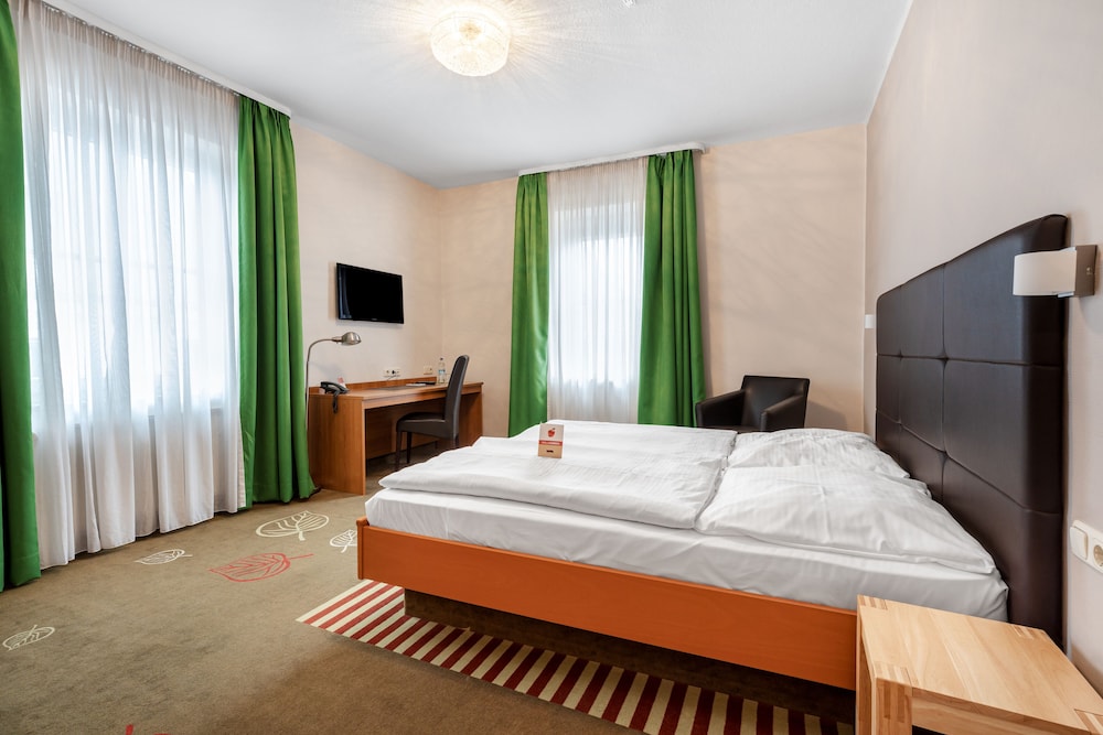 Standard Double Room photo 3