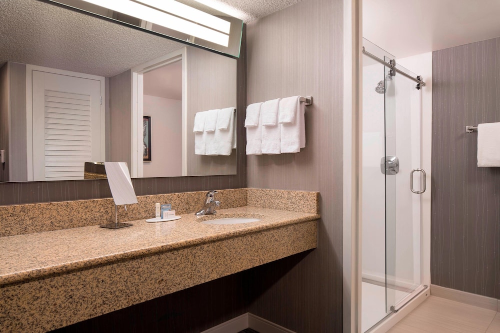 Executive Suite, 1 Bedroom - Photo 5
