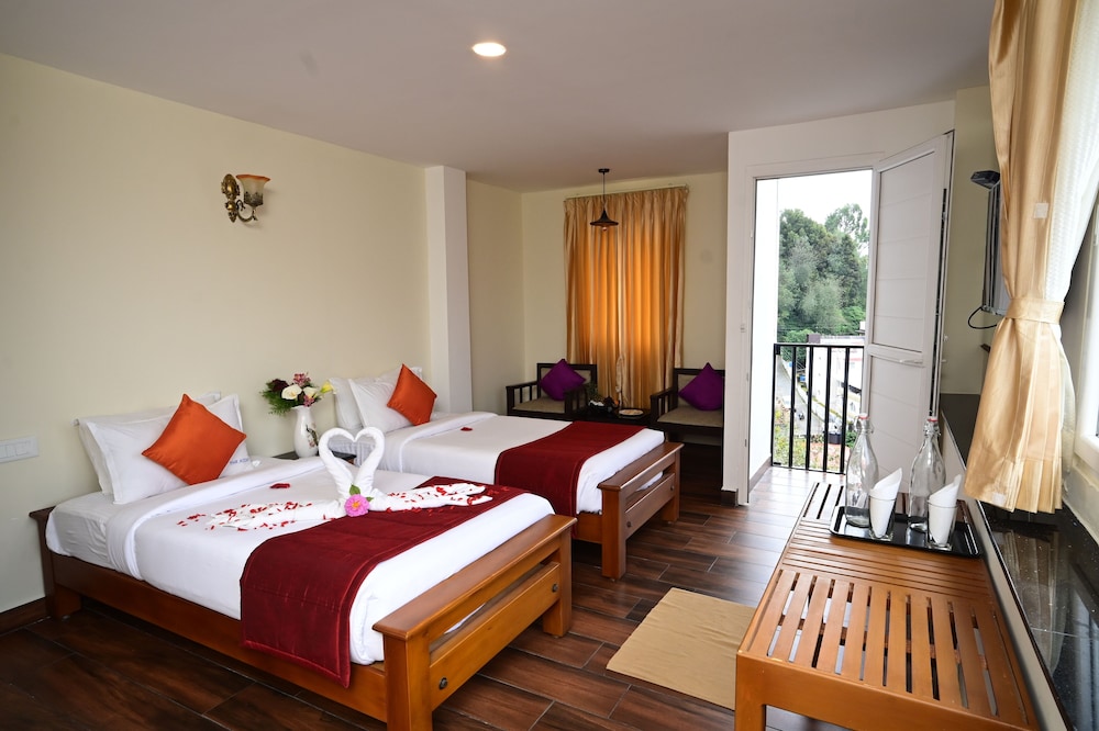Deluxe Twin Room - Photo 9