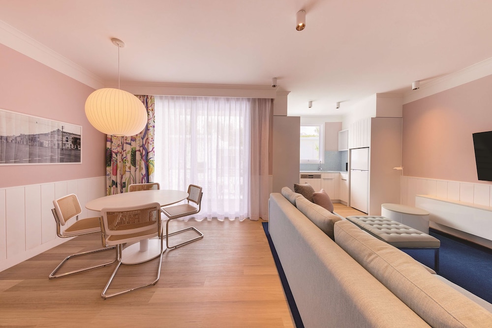 2 Bedroom Twin Apartment