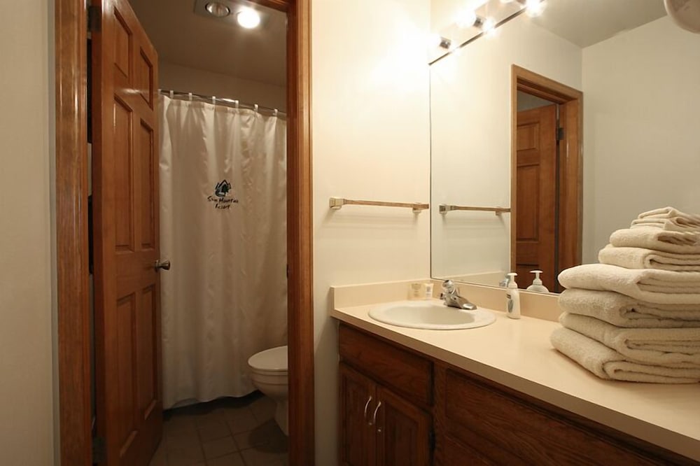 Two Bedroom photo 3