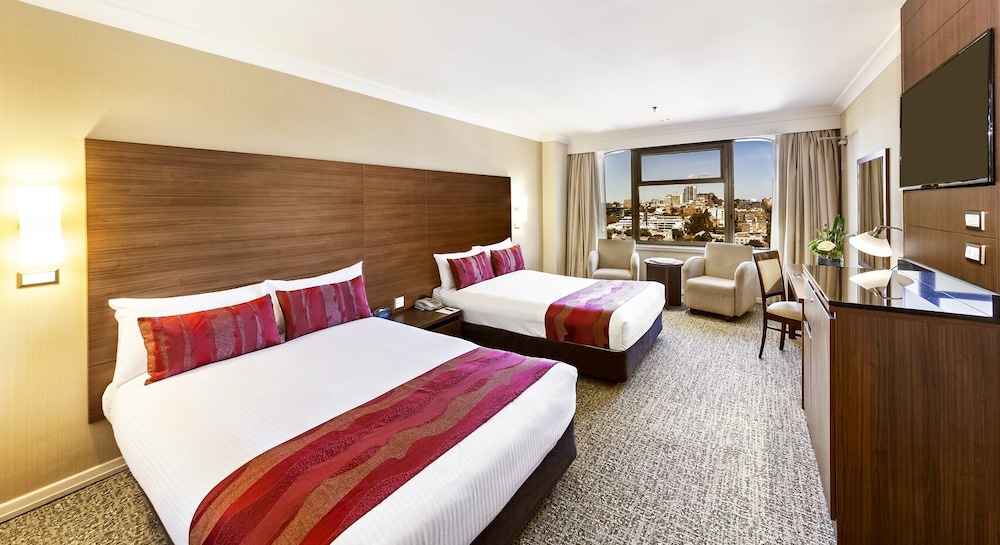 Deluxe Room, 2 Double Beds, City View