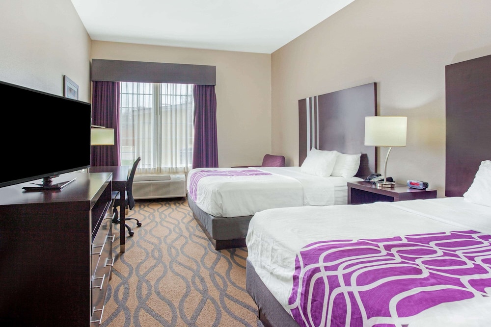 Room, 2 Queen Beds, Non Smoking