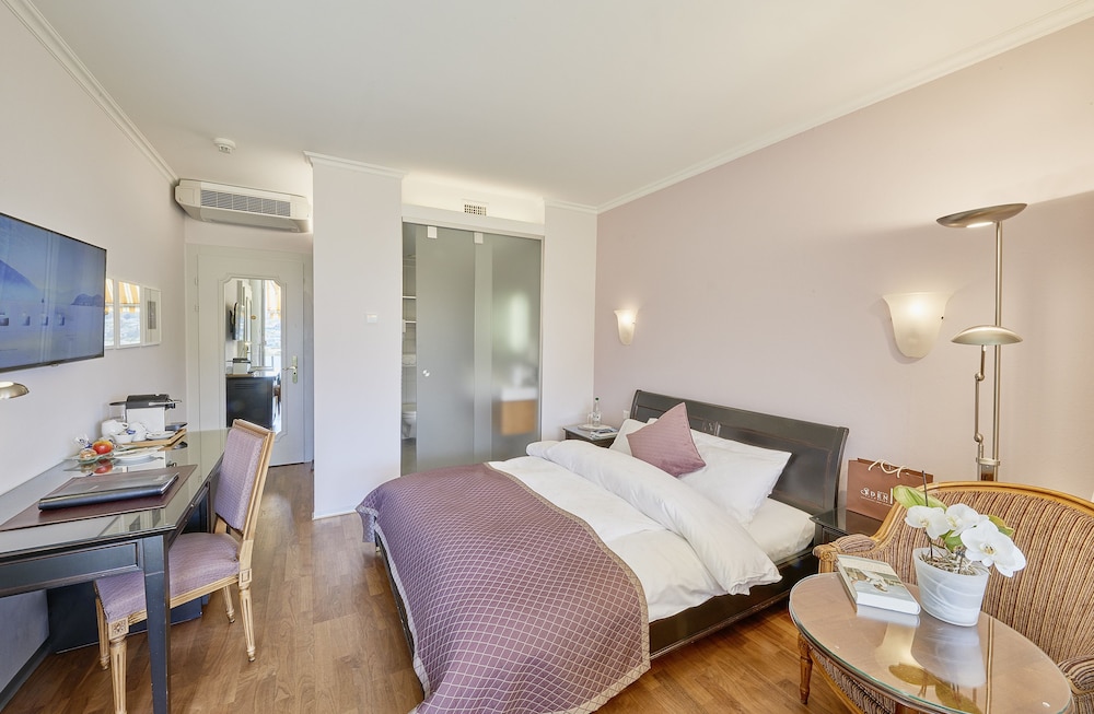 Small Room (Bed: 135x200cm) photo 1