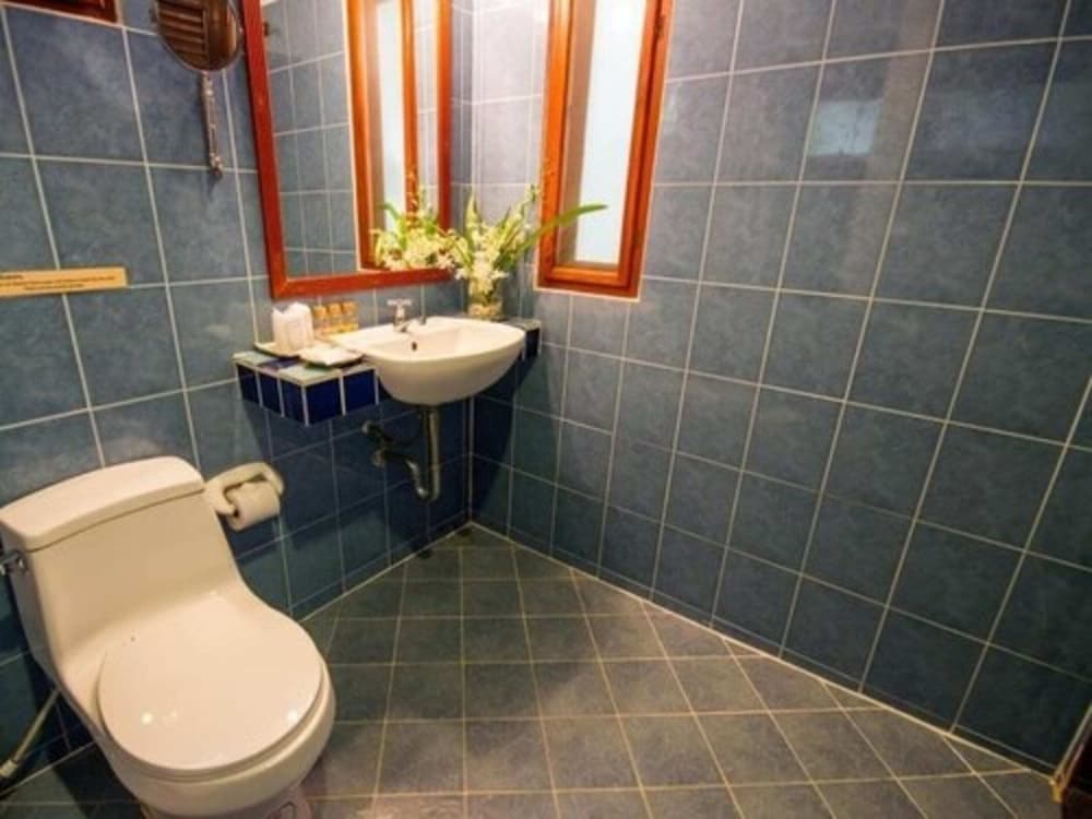 Superior Bungalow - Photo 10