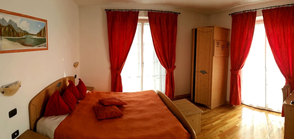 Double Or Twin Room, Balcony photo 2