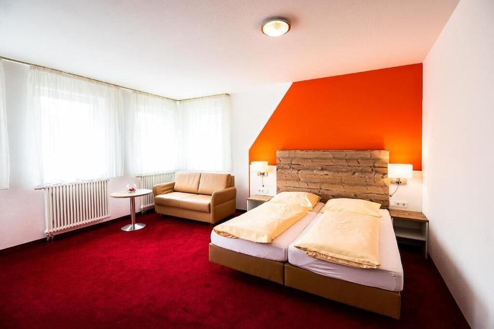 Quadruple Room, City View photo 3