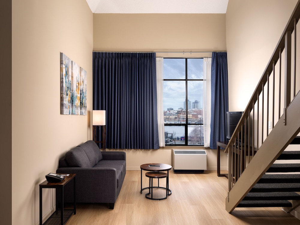 Cambridge Loft photo 1