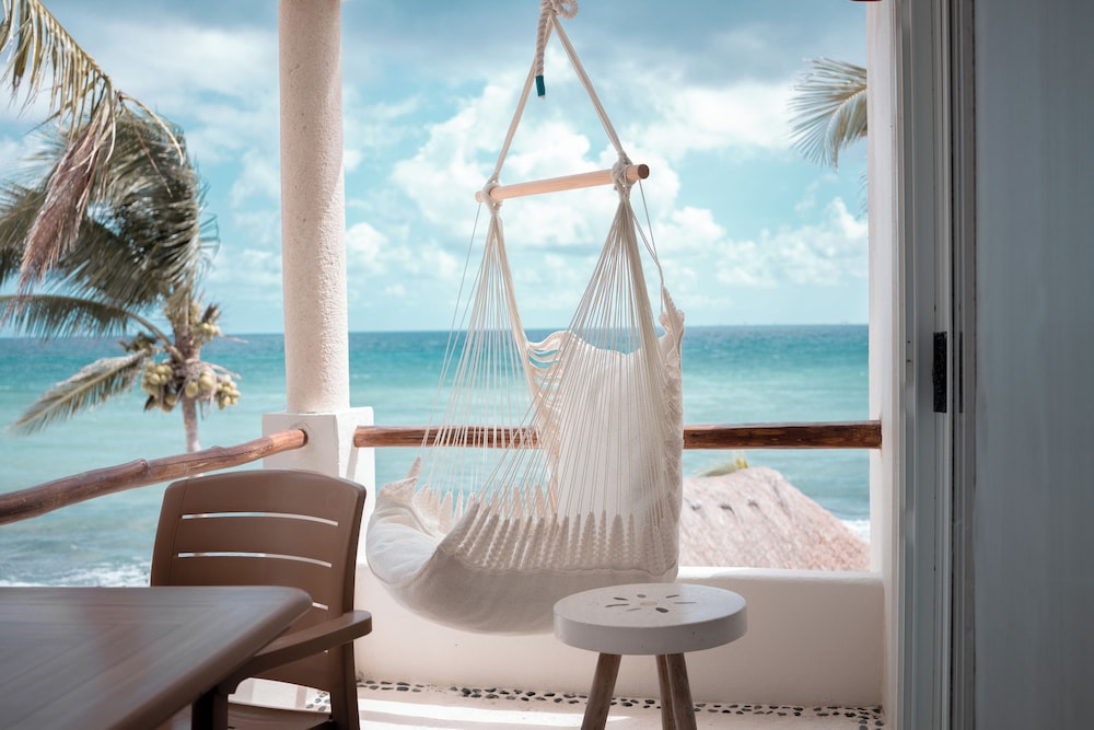 Premium Ocean View Room - King Bed - Photo 2