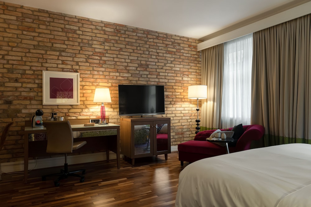 Deluxe Double Room - Photo 7