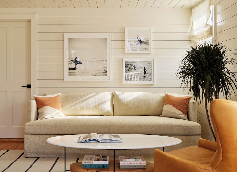 Gables Lark Suite - Photo 2