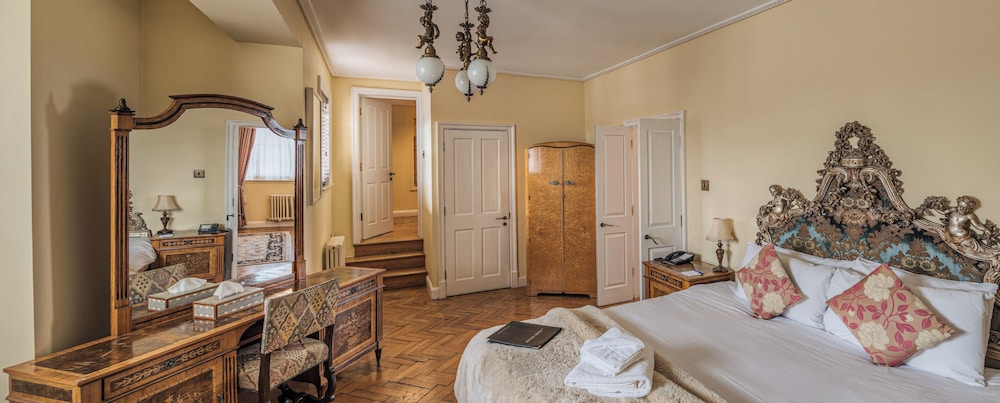 Superior Double Room (not dog friendly) photo 1