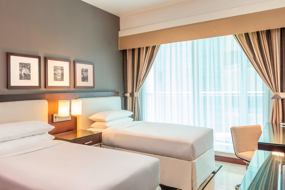 Suite, 3 Bedrooms, Non Smoking, Balcony