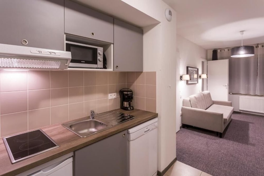 Apartment, Non Smoking thumbnail 6