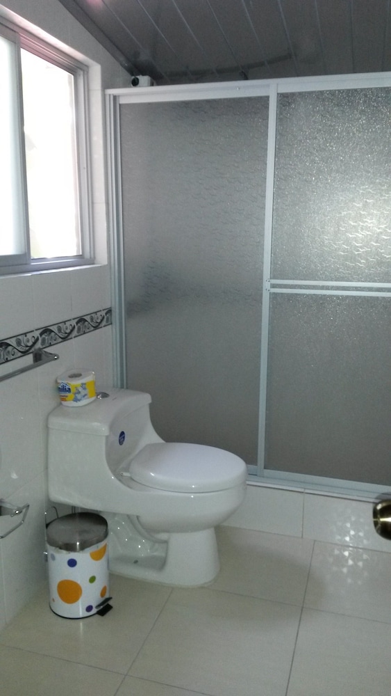 Standard Twin Room photo 3
