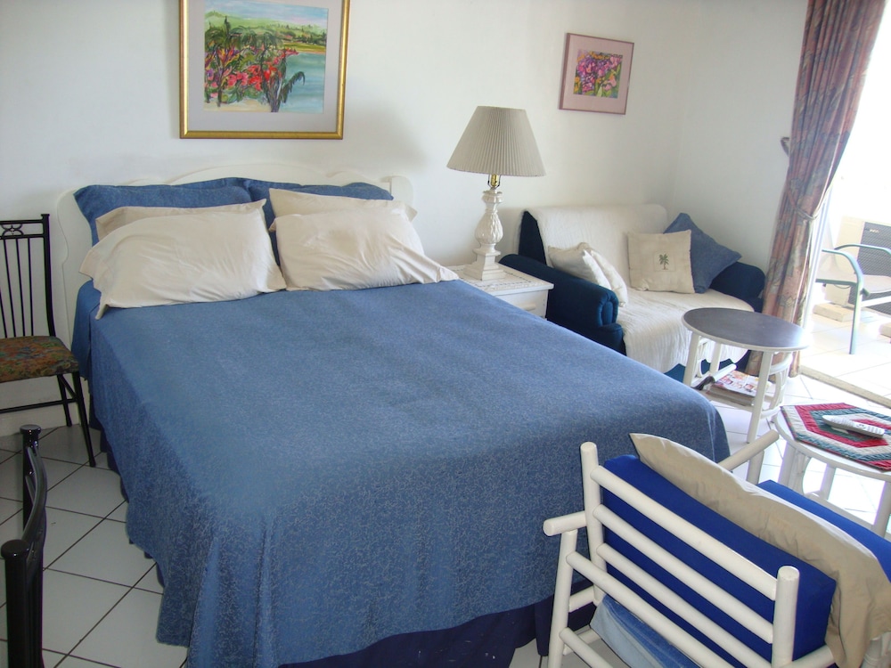 Studio, 1 Bedroom, Kitchen