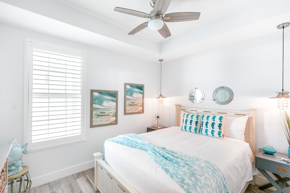 Starboard Elite Condo, 3 Bedrooms, Marina View photo 2