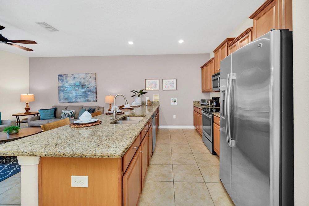Lovely Family Home - 10min til Disney - Stl107, Billede 10