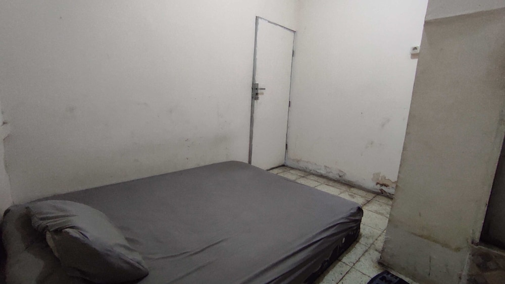 Standard Room - Photo 7