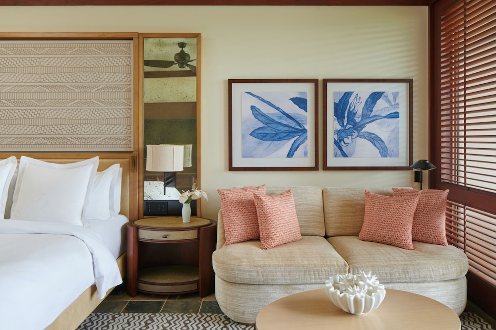 Deluxe Room, 1 King Bed With Sofa Bed, Ocean View