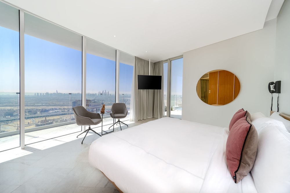 4 BED | Sky Villa w/Pool