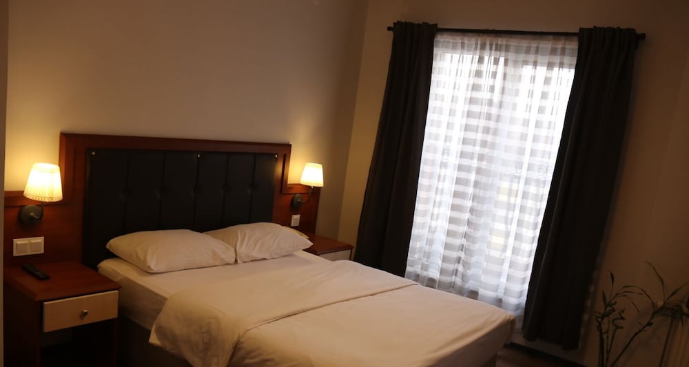 Business Double Room Single Use photo 1