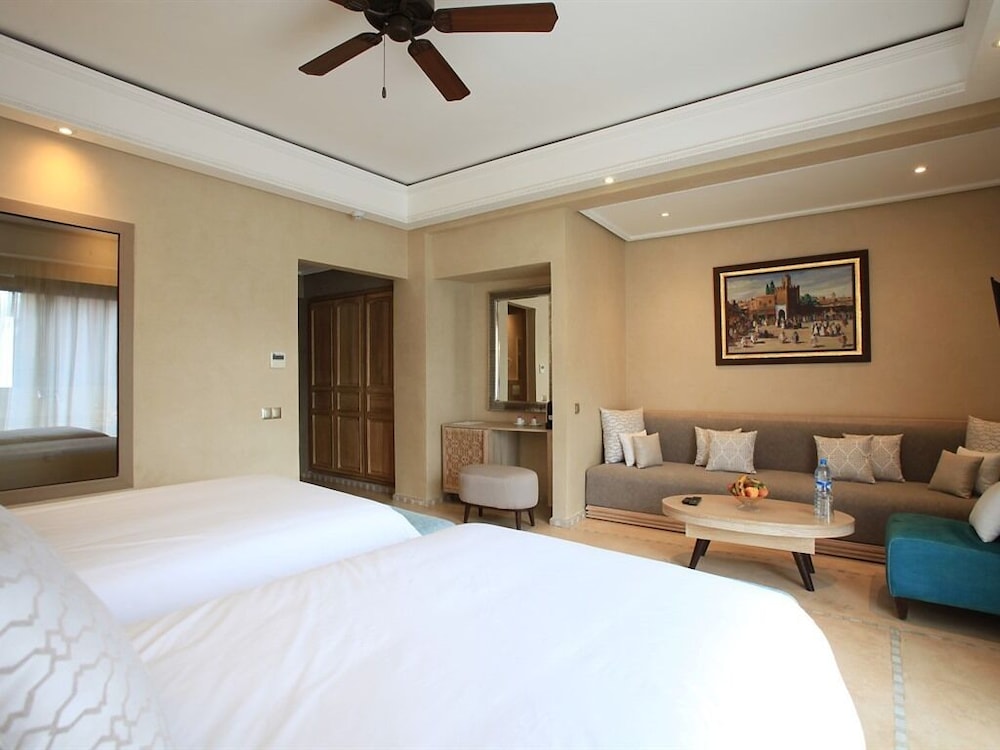 Suite, Private Bathroom