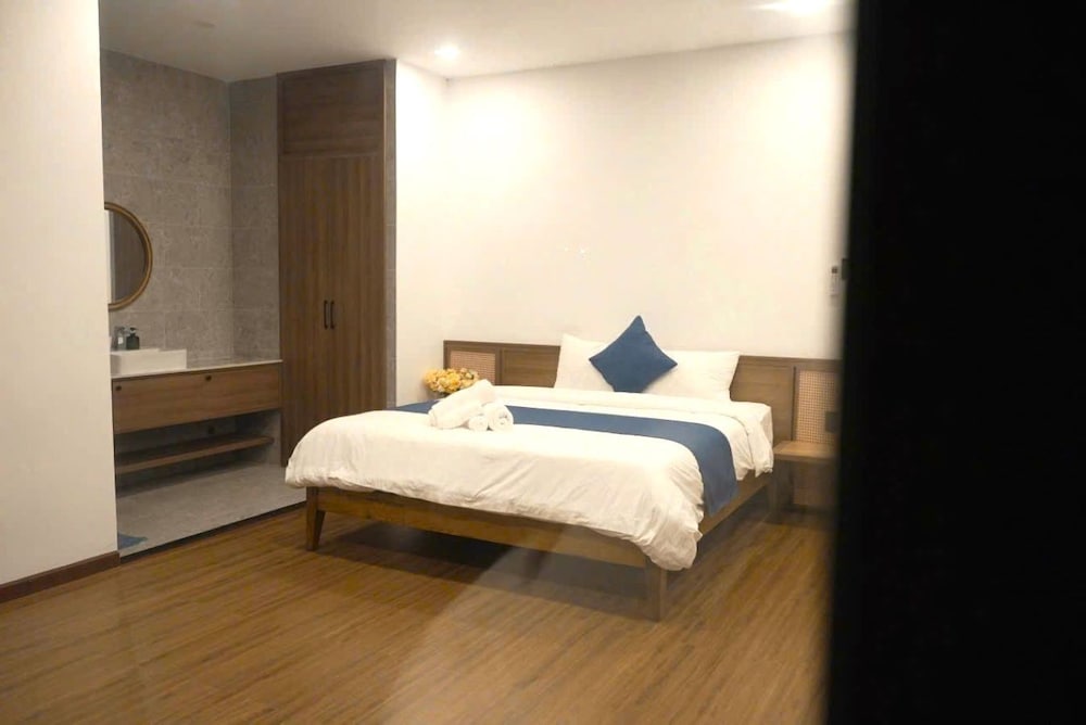 Double Room, Balcony