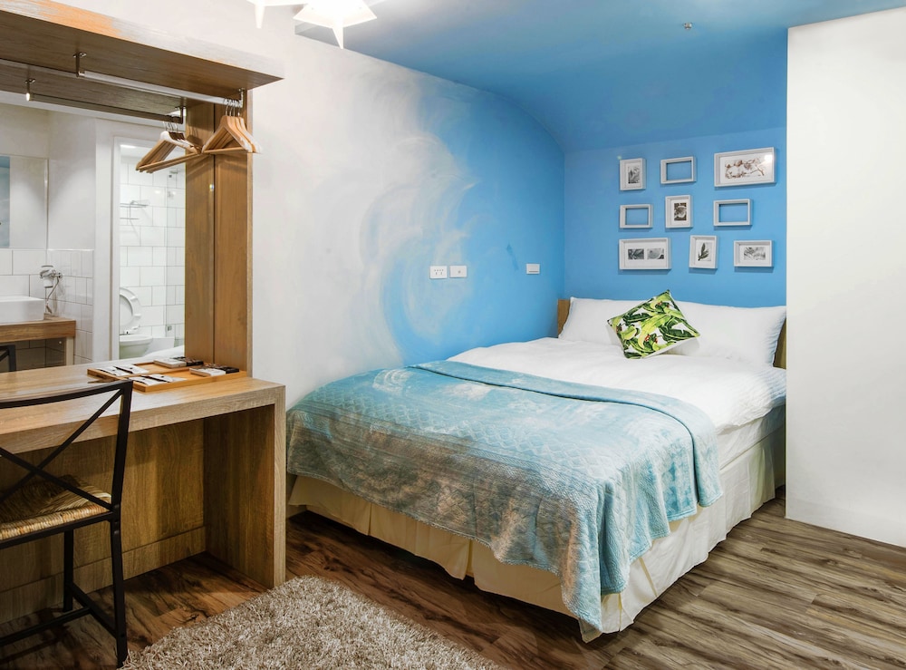 Economy Double Room photo 1
