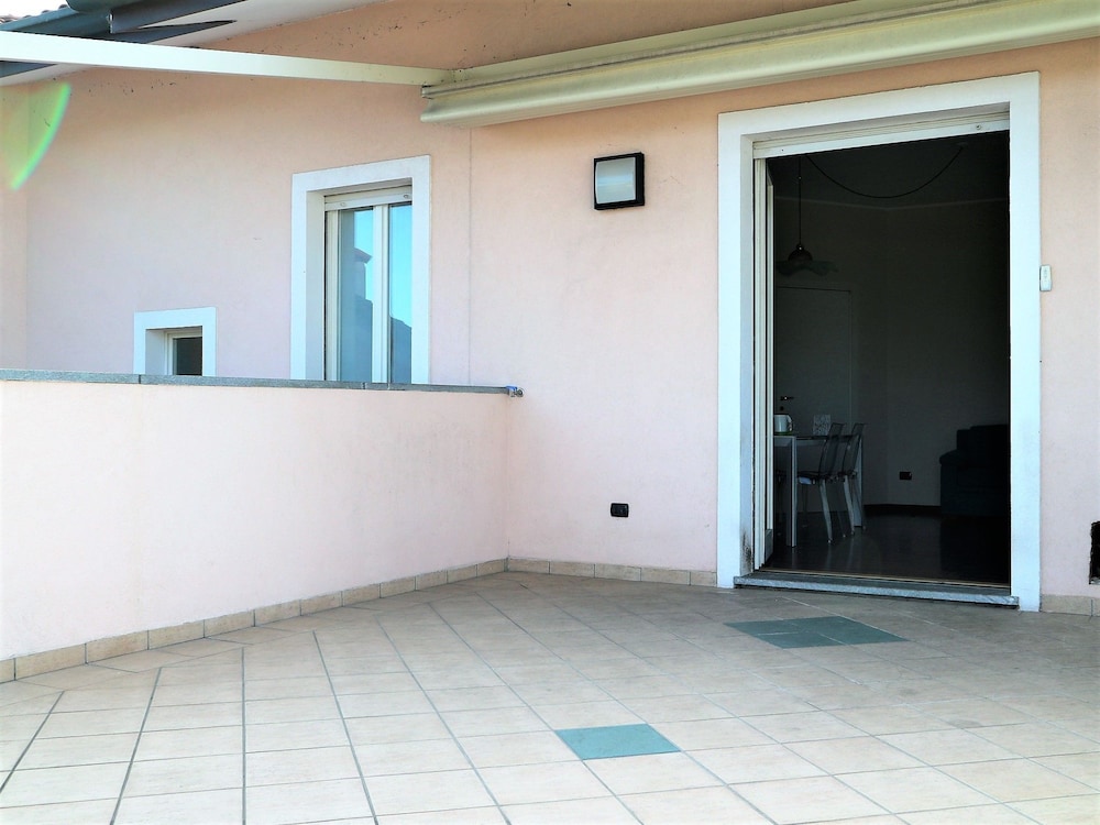 Apartment, 1 Bedroom, Terrace photo 2
