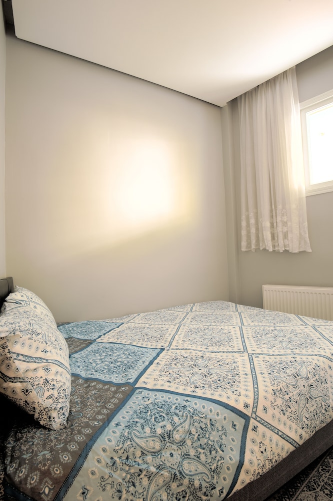 Condo, 1 Queen Bed with Sofa bed, Non Smoking, City View (Mkapi Giriskat 1+1 80m2 D1) photo 3