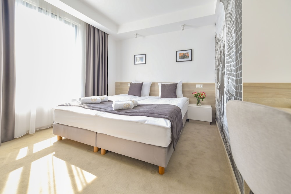Economy Double Room - Photo 7