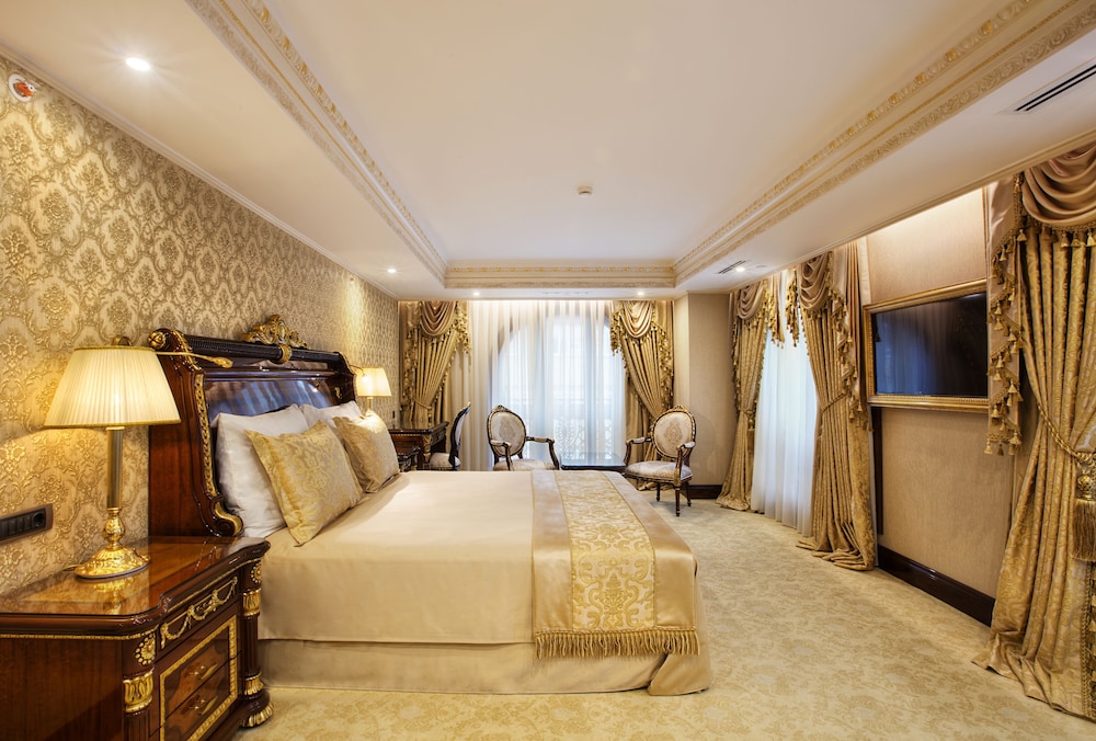Available room