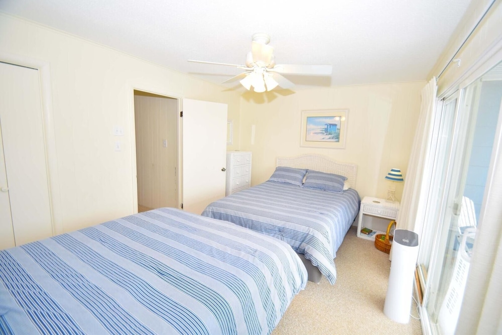 Townhome, 2 Bedrooms