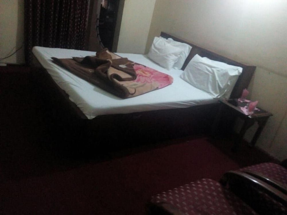 Deluxe Double or Twin Room photo 3