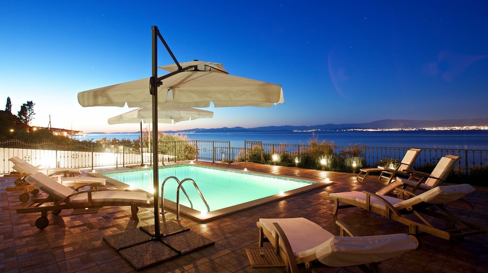 Apartment (Paula - with pool and sea view - A1(2) photo 2