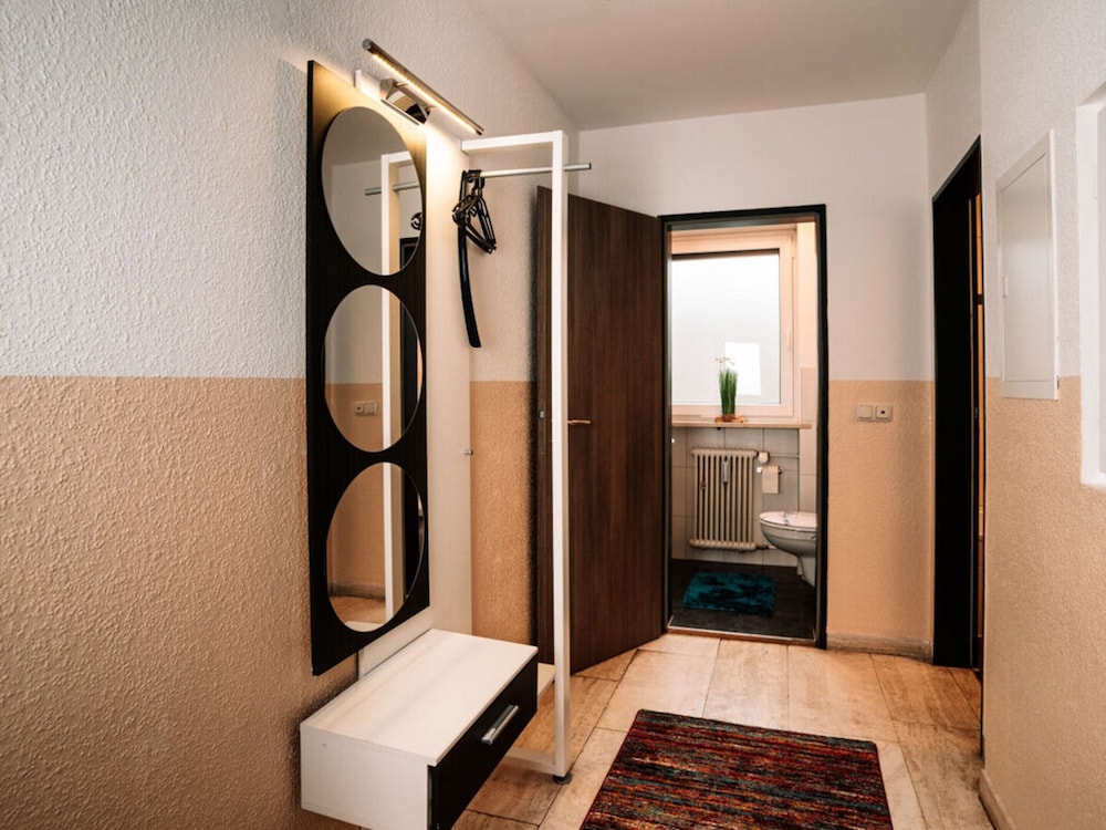 Apartment photo 2