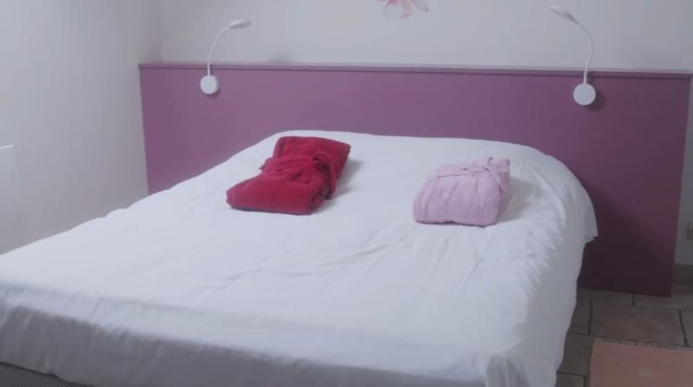 Comfort Apartment photo 2