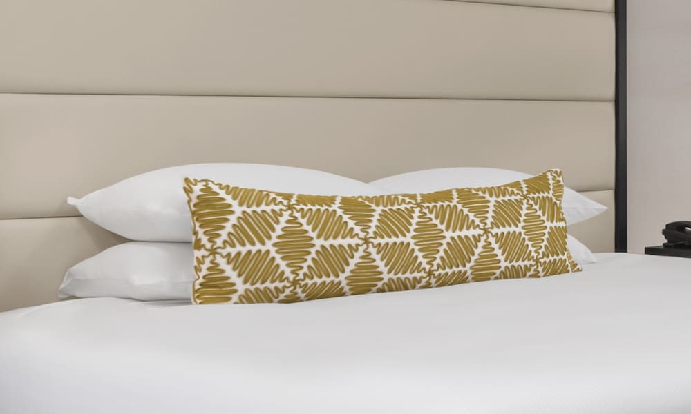 Room, 1 King Bed, Accessible (Hearing Accessible) - Photo 2